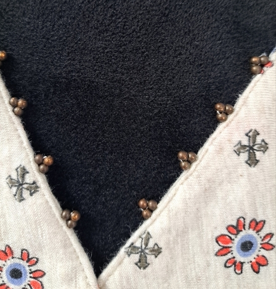 J. Jill Floral Sleeveless Beaded V-Neck Tunic  Size M - Picture 3 of 10